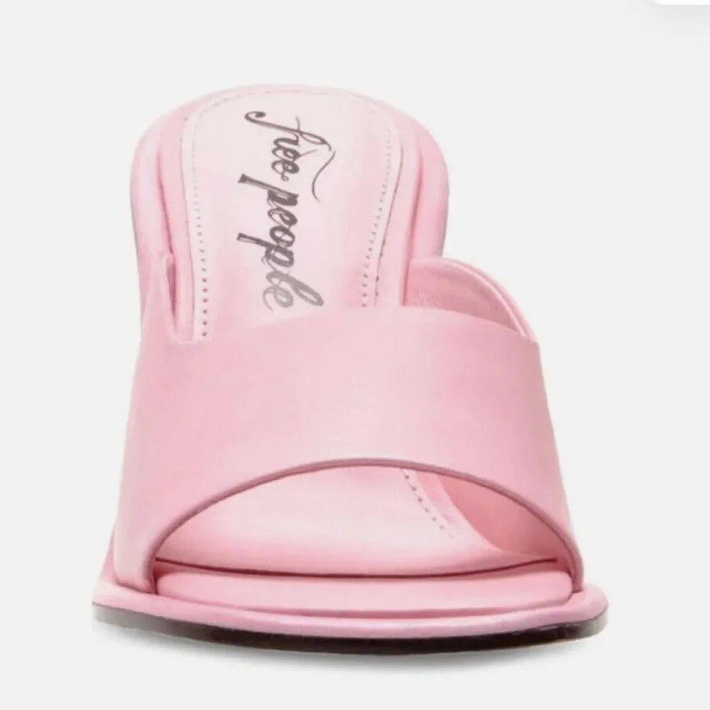 Free People Size 38.5 Worn Pink Open Toe Heals Mandi Leather Mules Pink Lemonade